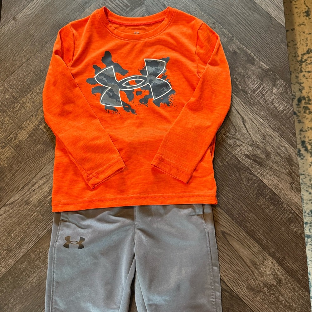Under Armour Vibrant Orange Shirt and Gray Pants Set